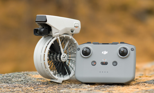Квадрокоптер DJI Flip (DJI RC-N3)
