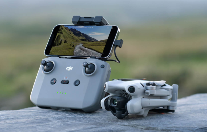 Квадрокоптер DJI Mini 4 Pro (DJI RC-N2)